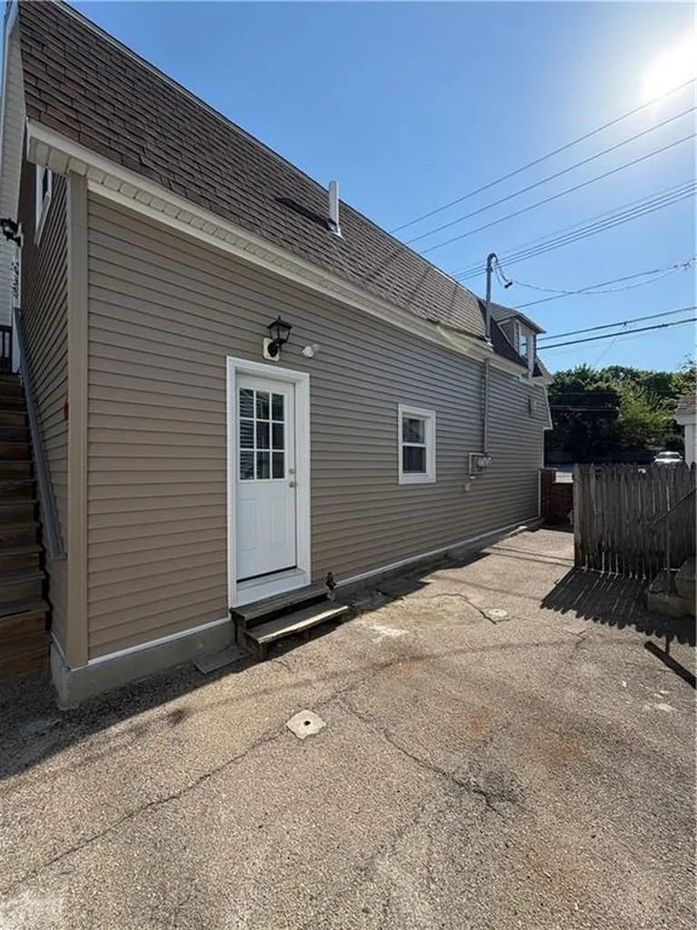 158 Roger Williams Avenue East Providence RI 02916