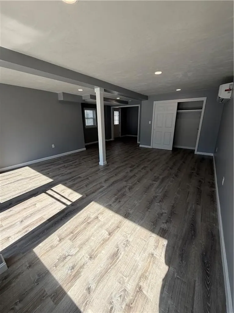 158 Roger Williams Avenue East Providence RI 02916