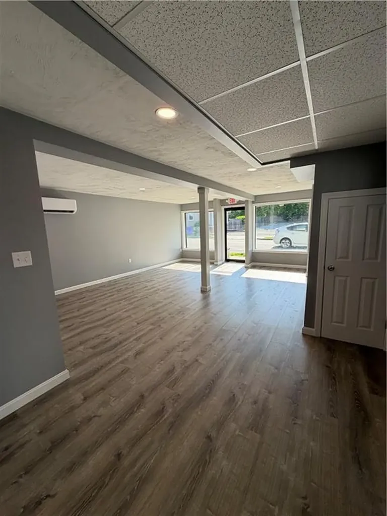158 Roger Williams Avenue East Providence RI 02916