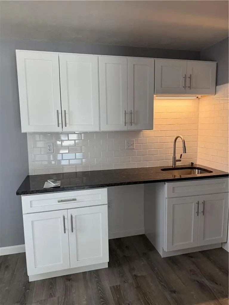 158 Roger Williams Avenue East Providence RI 02916