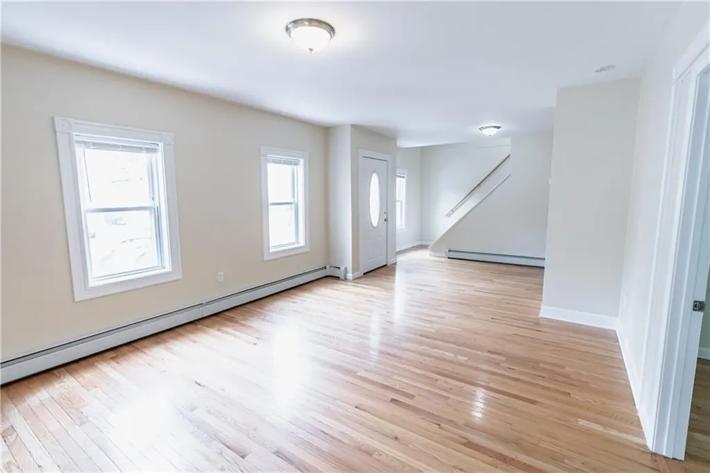690 Academy Avenue Providence RI 02908