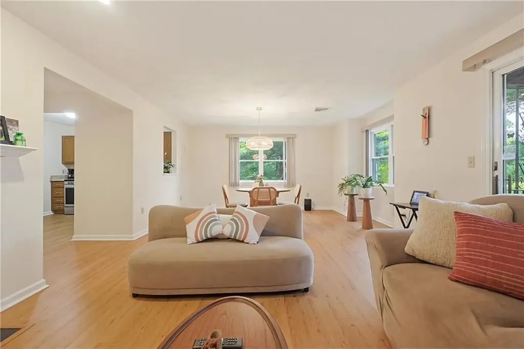 185 Manville Hill Road Cumberland RI 02864