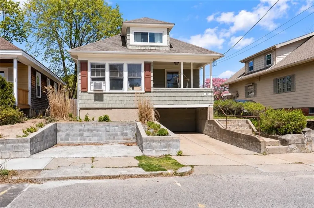 183 Narragansett Street Cranston RI 02905