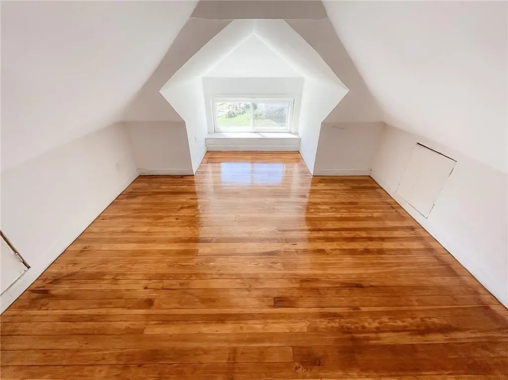 183 Narragansett Street Cranston RI 02905