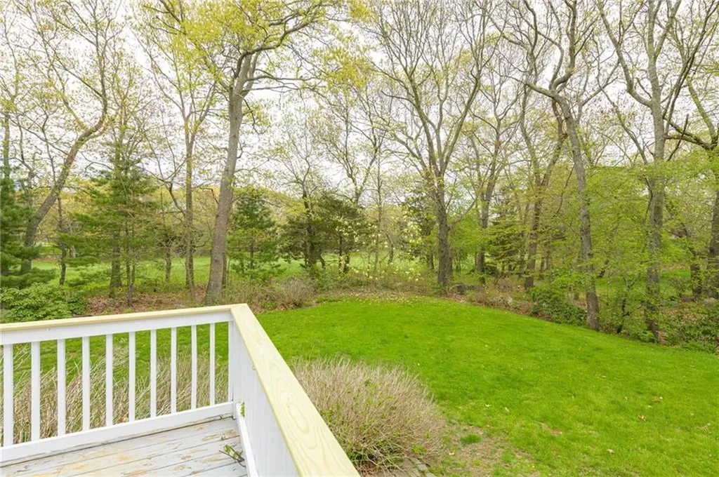 30 Wicklow Road Westerly RI 02891