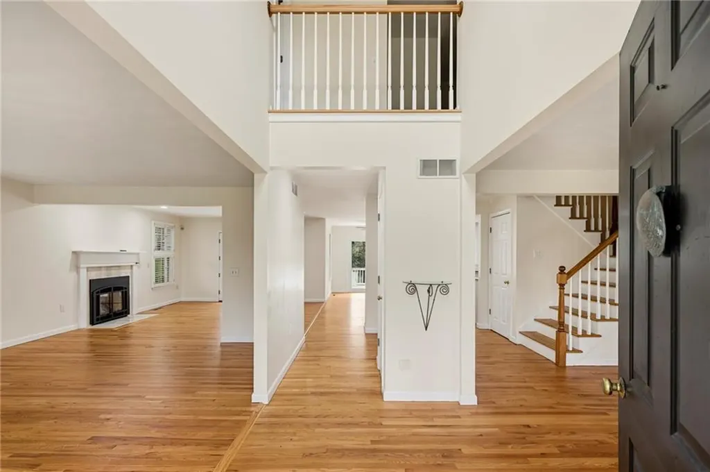 30 Wicklow Road Westerly RI 02891