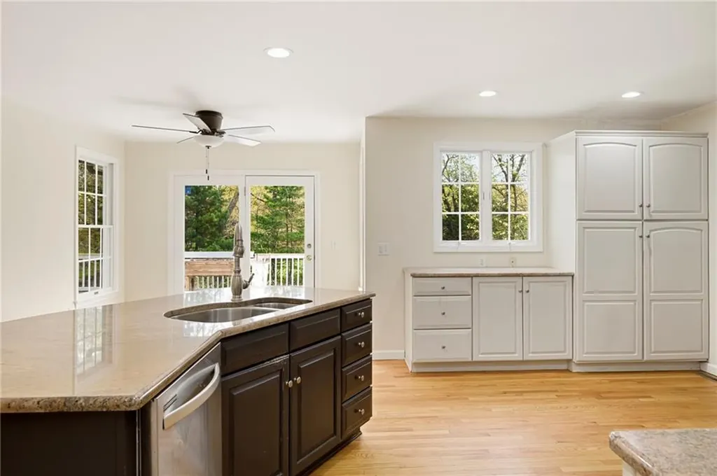 30 Wicklow Road Westerly RI 02891
