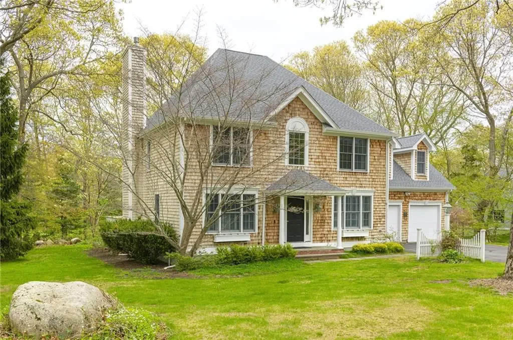 30 Wicklow Road Westerly RI 02891
