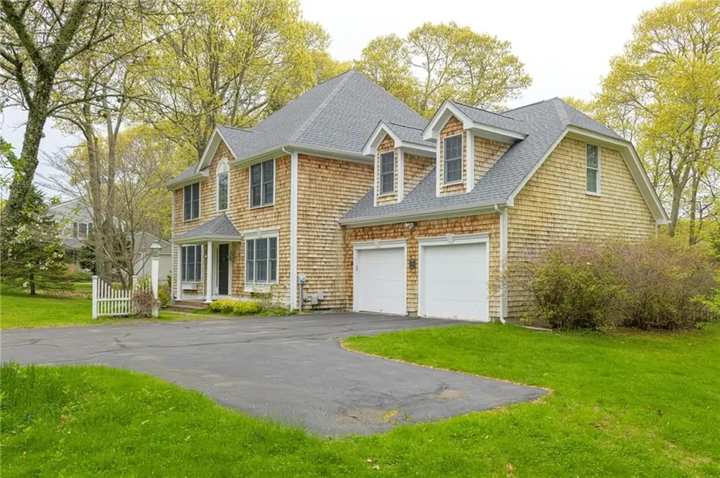 30 Wicklow Road Westerly RI 02891