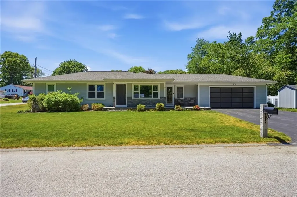 23 Southwood Drive Cumberland RI 02864
