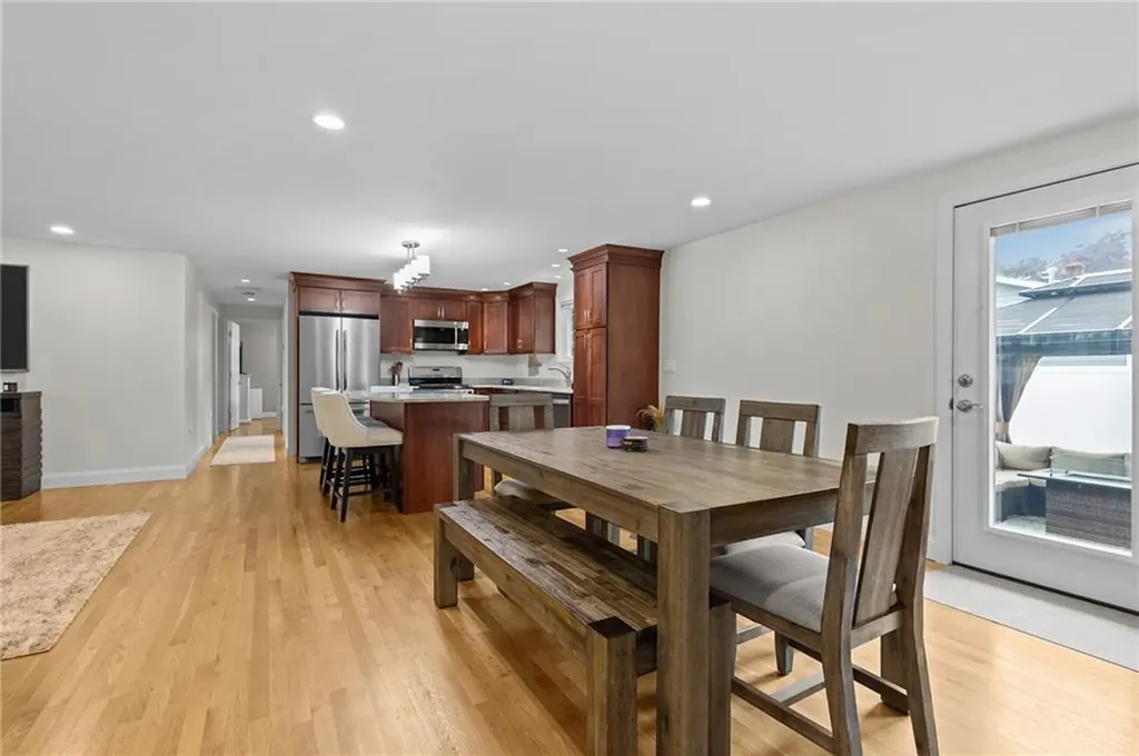 23 Southwood Drive Cumberland RI 02864