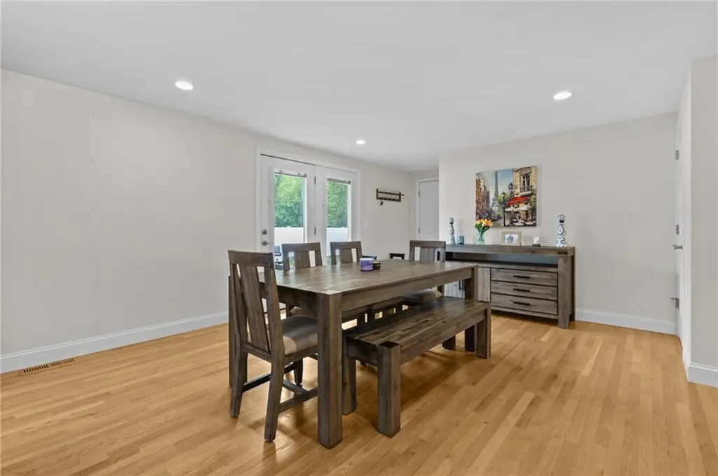 23 Southwood Drive Cumberland RI 02864