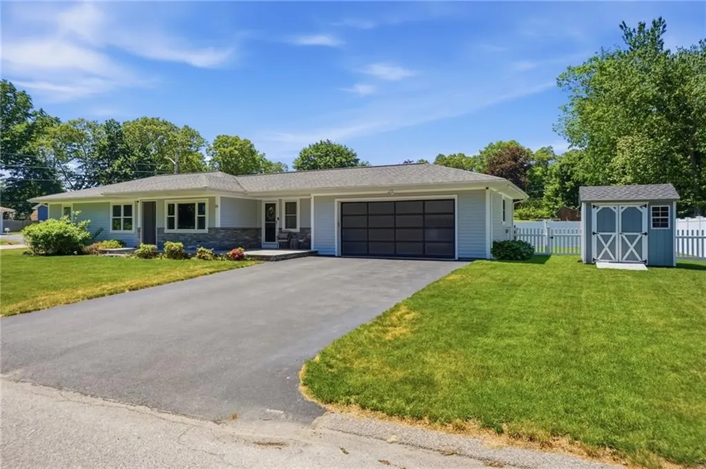 23 Southwood Drive Cumberland RI 02864