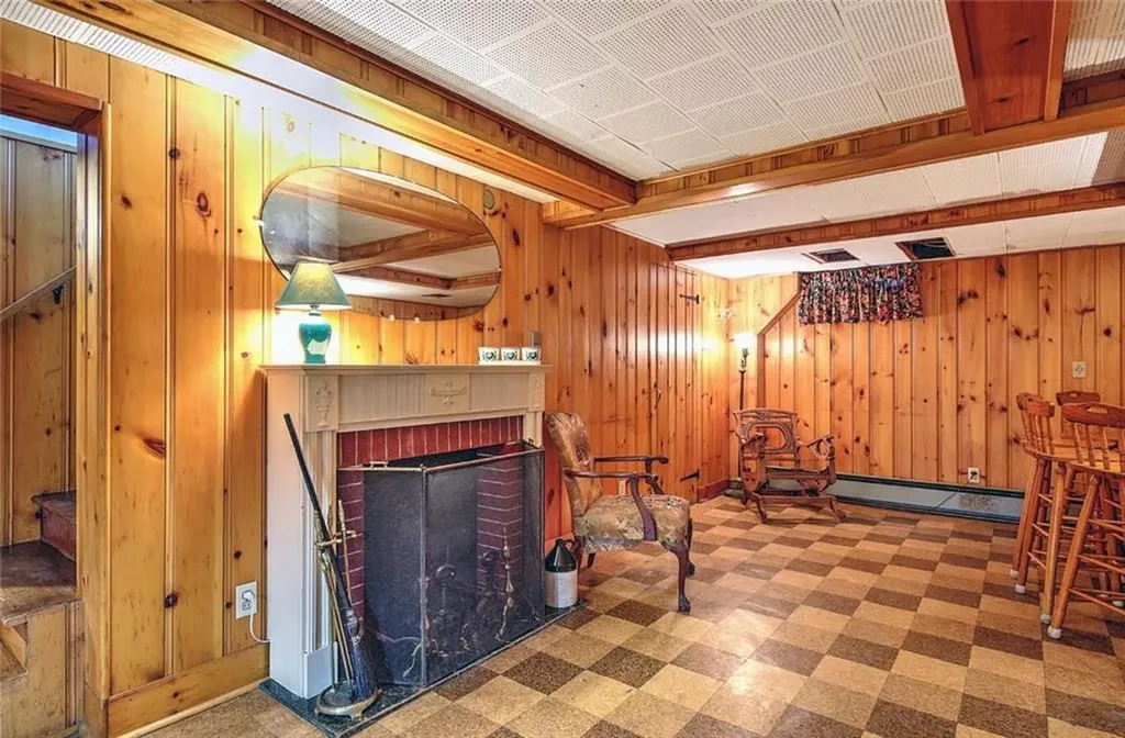 190 Rice Street Pawtucket RI 02861