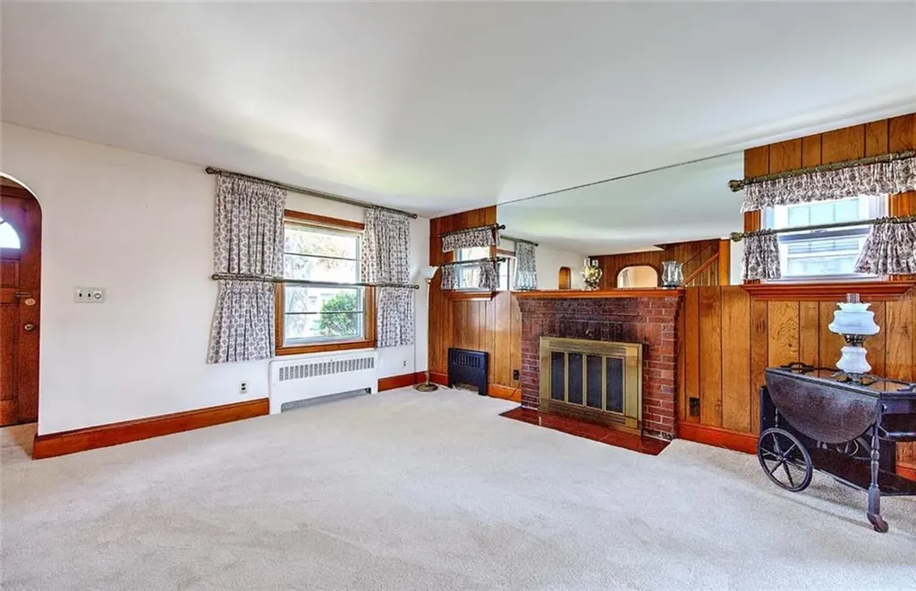 190 Rice Street Pawtucket RI 02861