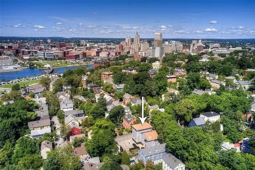 17 Thayer Street Providence RI 02906
