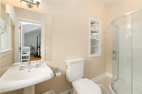 75 N Cliff Drive Narragansett RI 02882