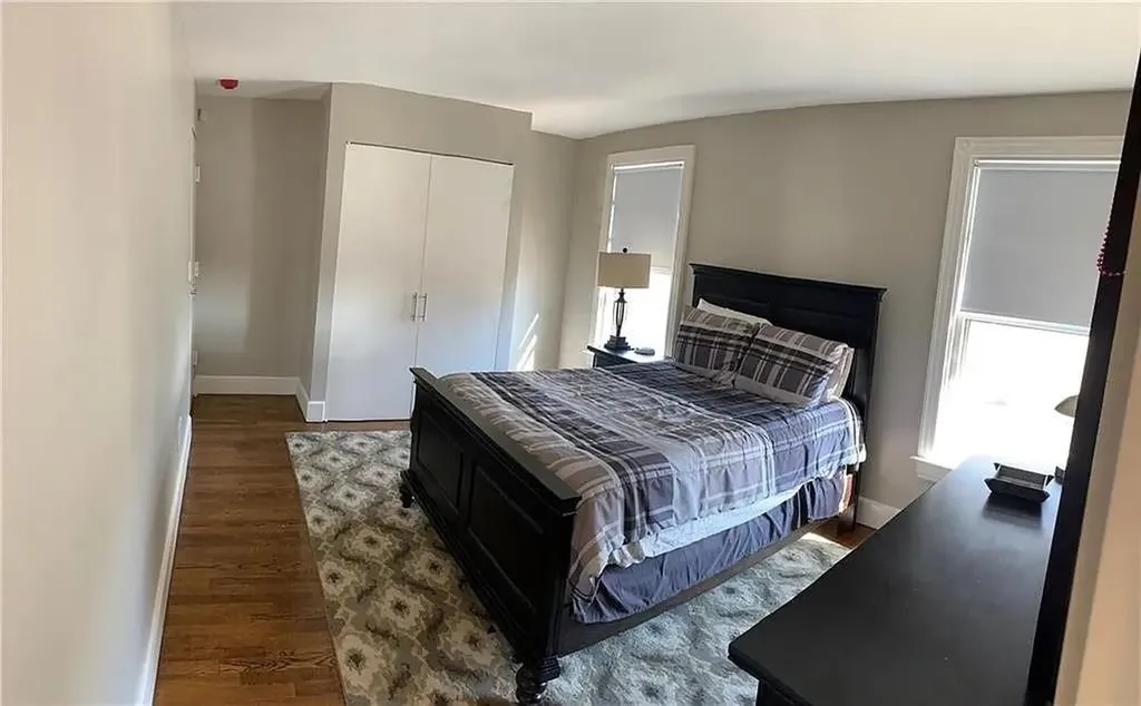 264 Bowen Street Providence RI 02906