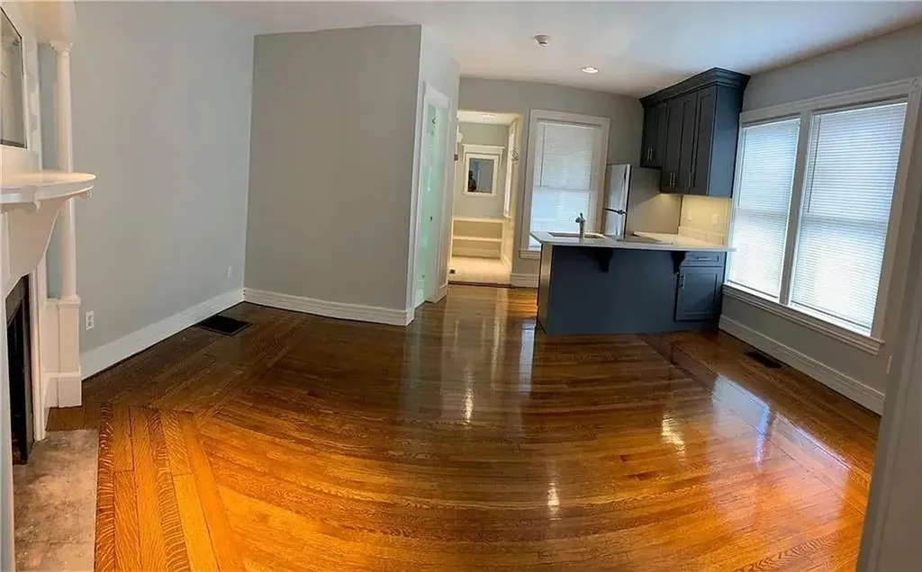 264 Bowen Street Providence RI 02906