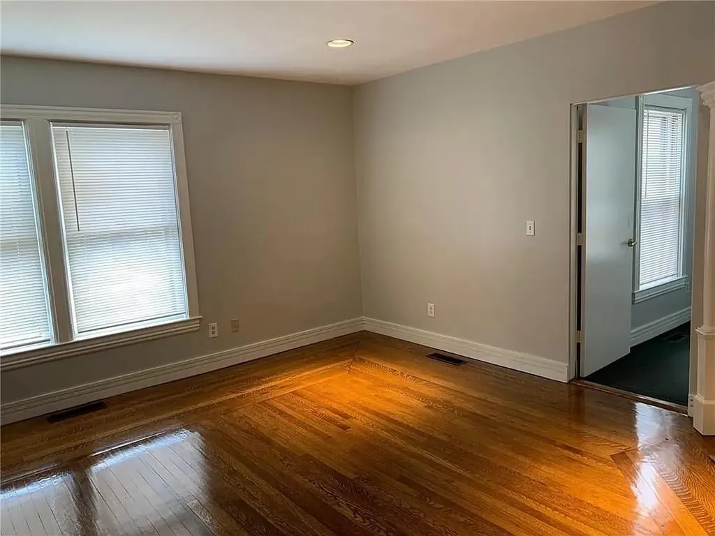 264 Bowen Street Providence RI 02906