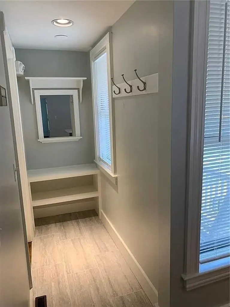 264 Bowen Street Providence RI 02906