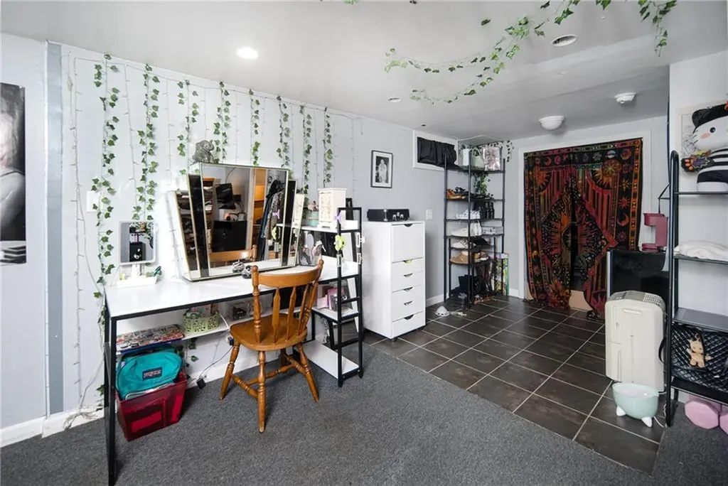 48 Plenty Street Warwick RI 02889