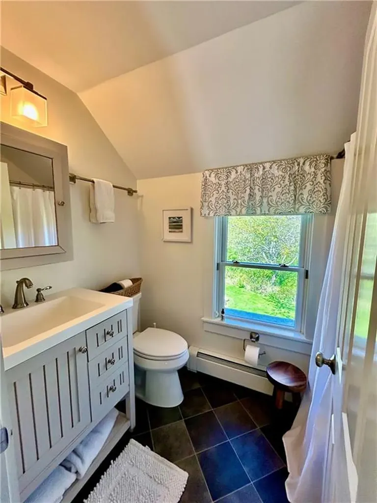 1614 Lakeside Drive Block Island RI 02807