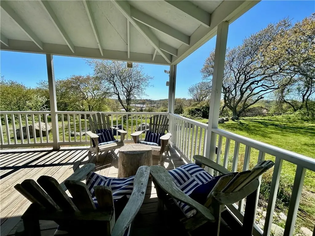 1614 Lakeside Drive Block Island RI 02807