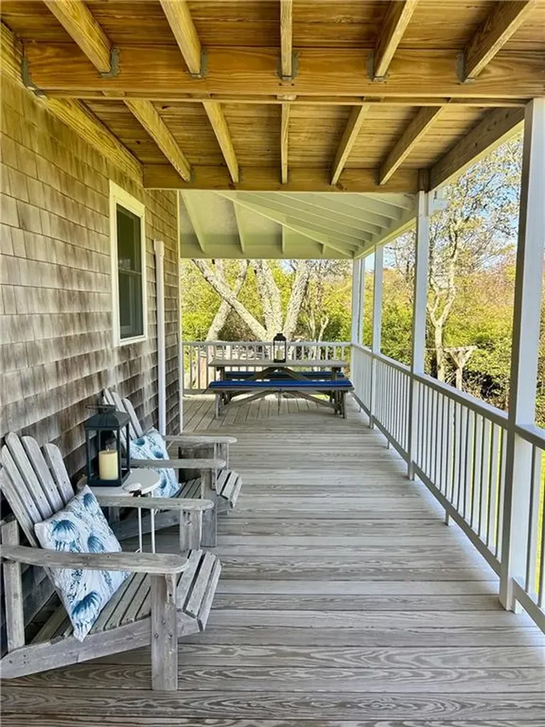 1614 Lakeside Drive Block Island RI 02807