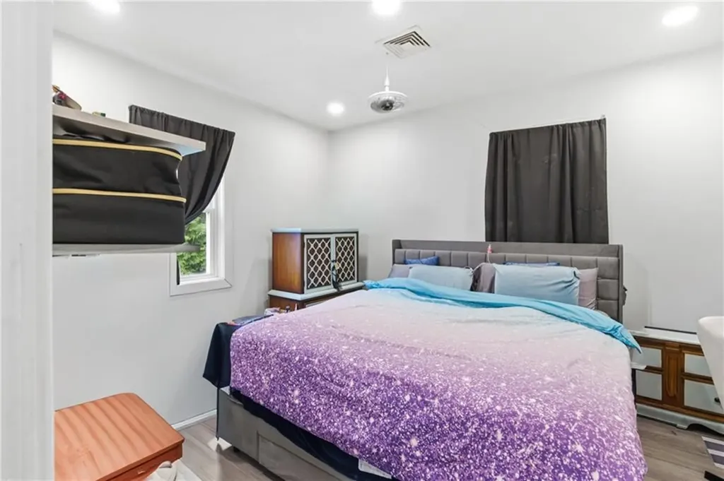 31 Yeoman Avenue Cranston RI 02920