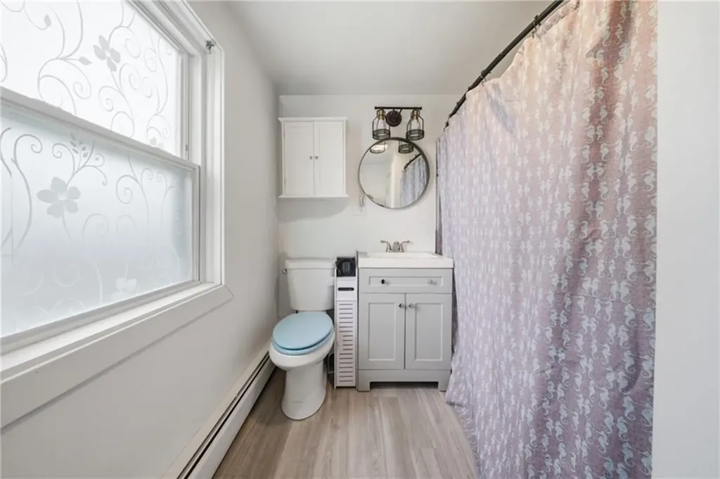 31 Yeoman Avenue Cranston RI 02920