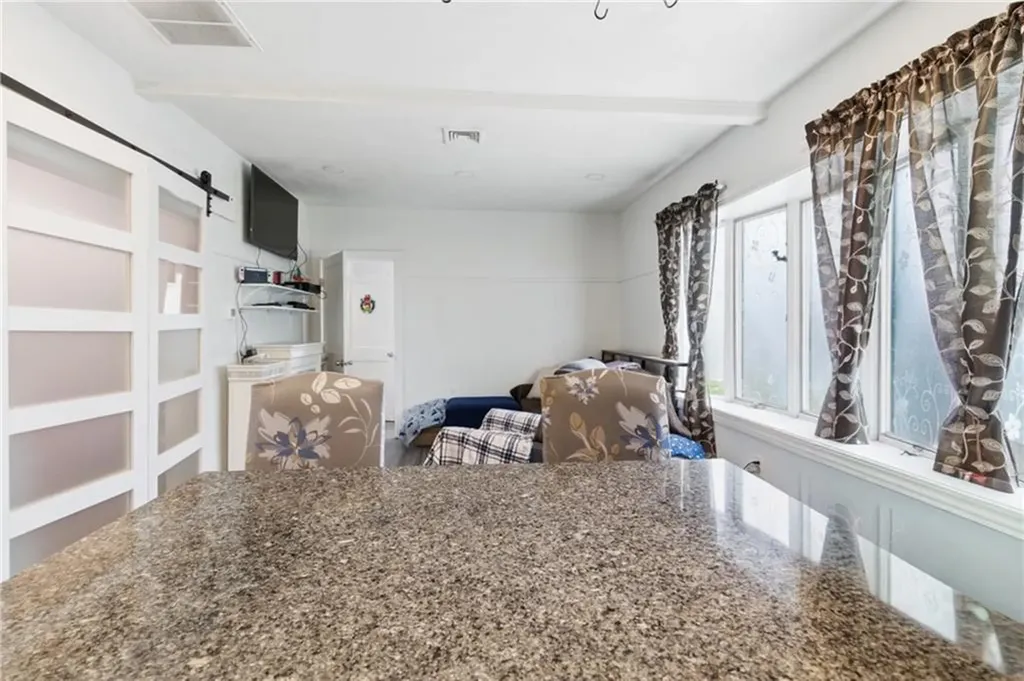 31 Yeoman Avenue Cranston RI 02920