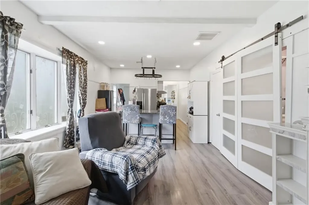 31 Yeoman Avenue Cranston RI 02920