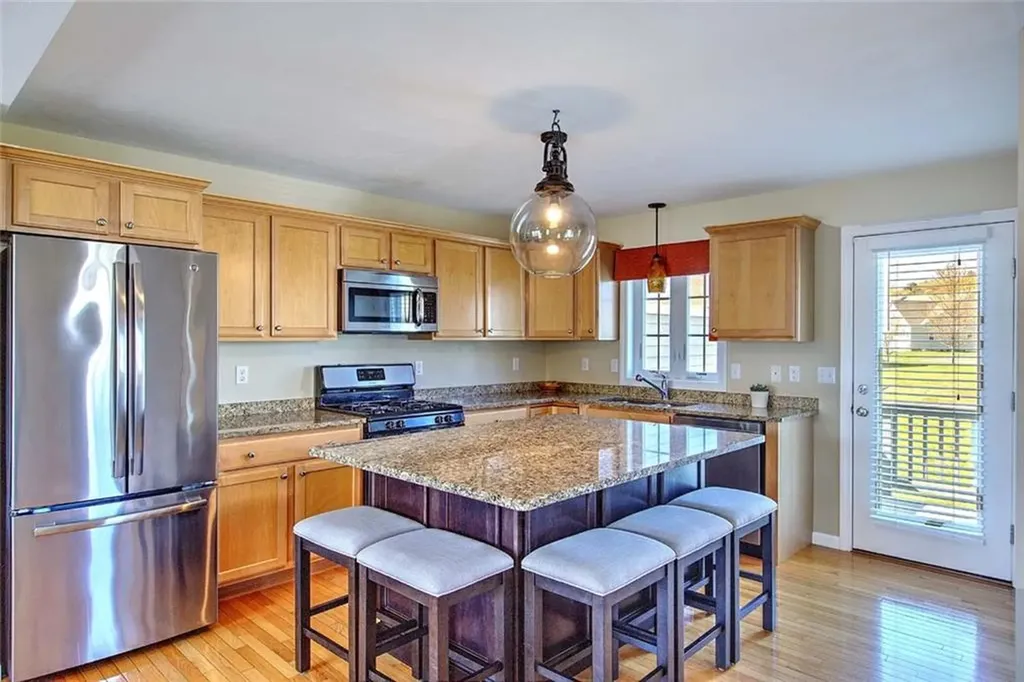 31 Streamview Drive Cumberland RI 02864