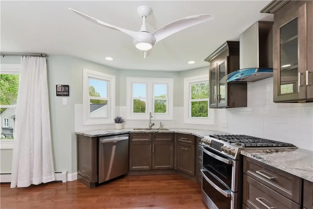 38 Stone Trail North Providence RI 02904