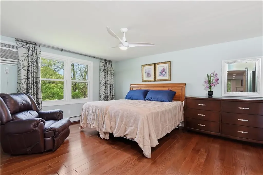 38 Stone Trail North Providence RI 02904