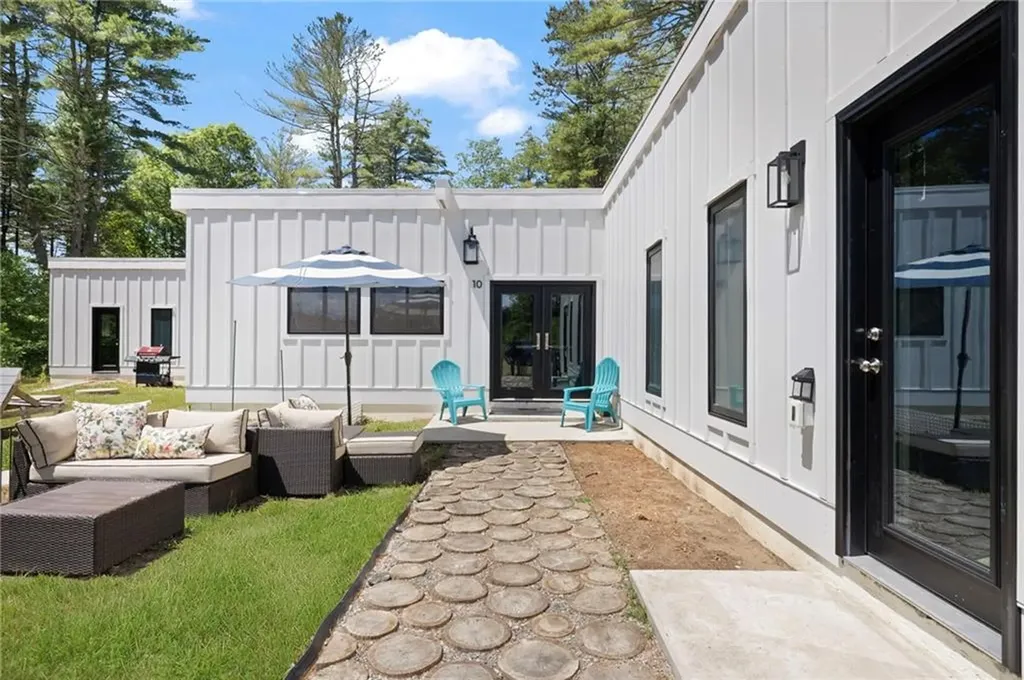 10 Bucknam Road Richmond RI 02894