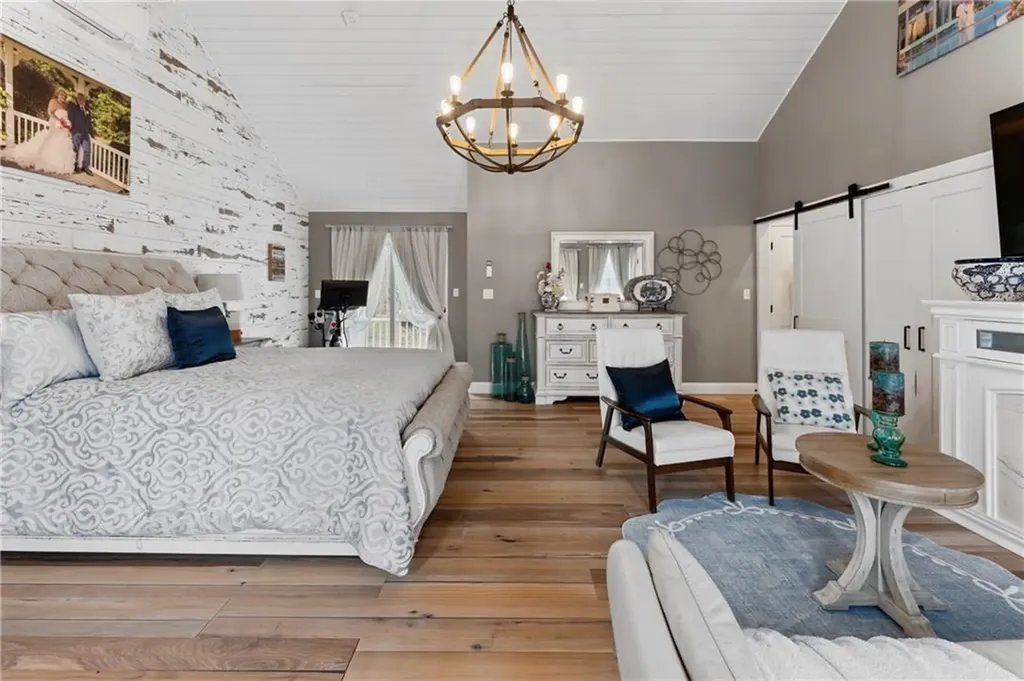 3076 County Street Dighton MA 02715
