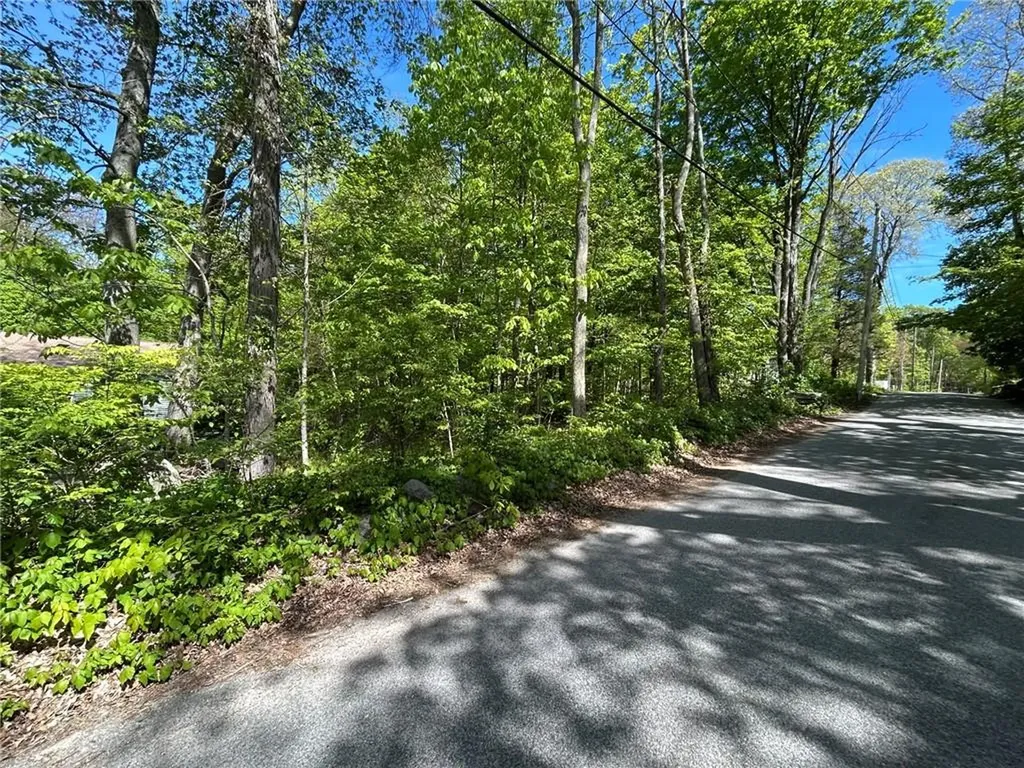 263 Quaker Lane Scituate RI 02857