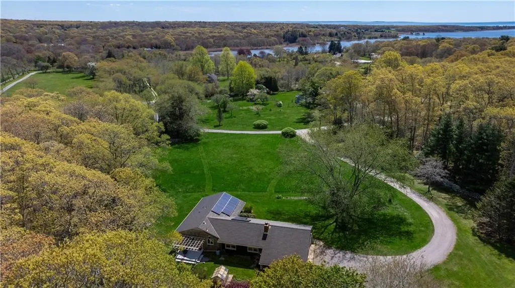 60 Quicksand Pond Road Little Compton RI 02837