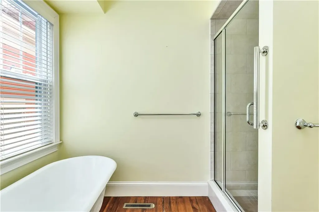 68 East Manning Street Providence RI 02906