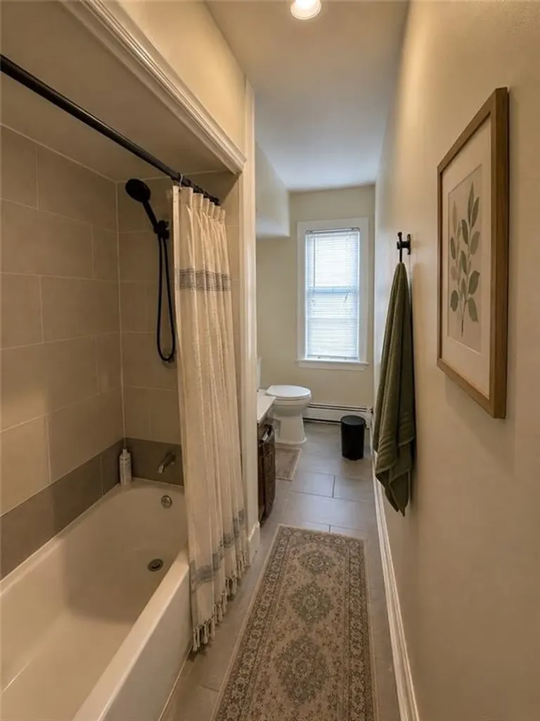 15 Monticello Street Providence RI 02904