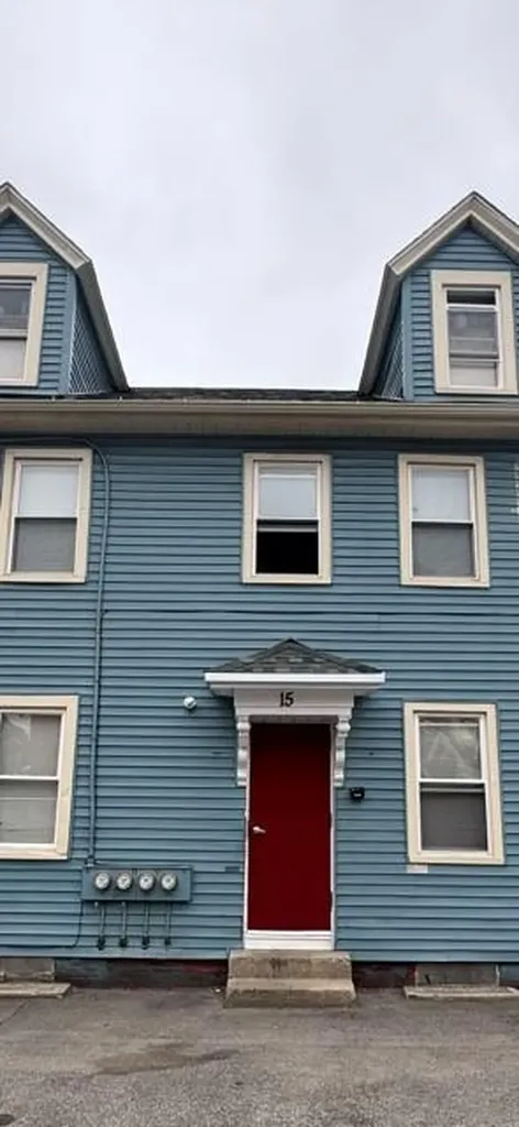 15 Monticello Street Providence RI 02904