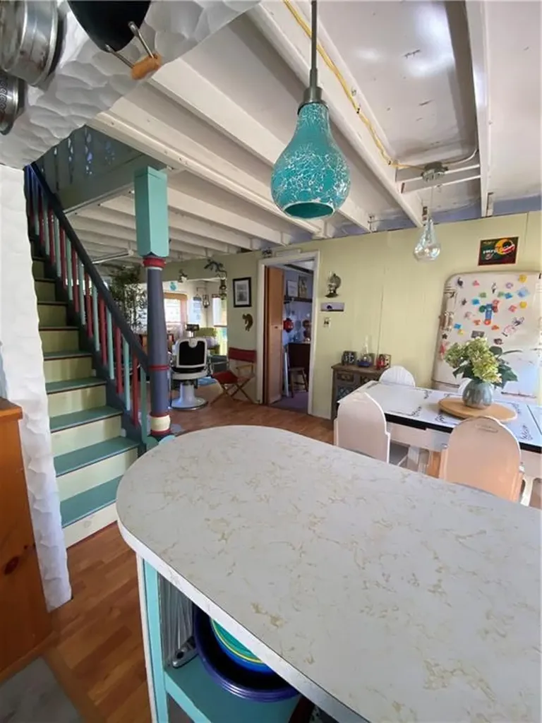 0 Beach Road Portsmouth RI 02871