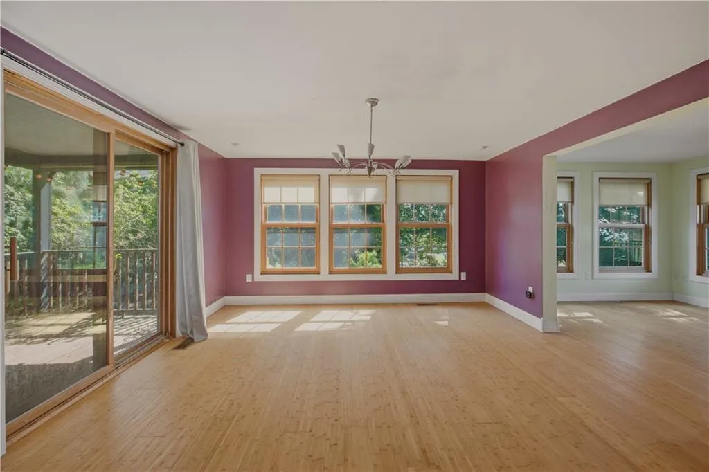 95 Bay View Avenue Cranston RI 02905