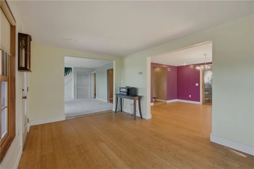 95 Bay View Avenue Cranston RI 02905