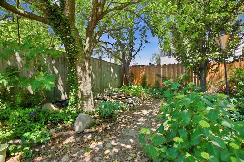95 Bay View Avenue Cranston RI 02905