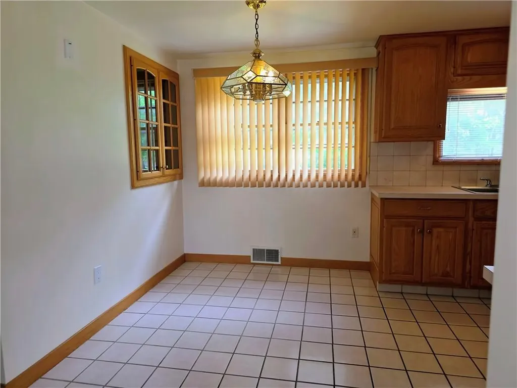 105 Longview Drive Cranston RI 02920