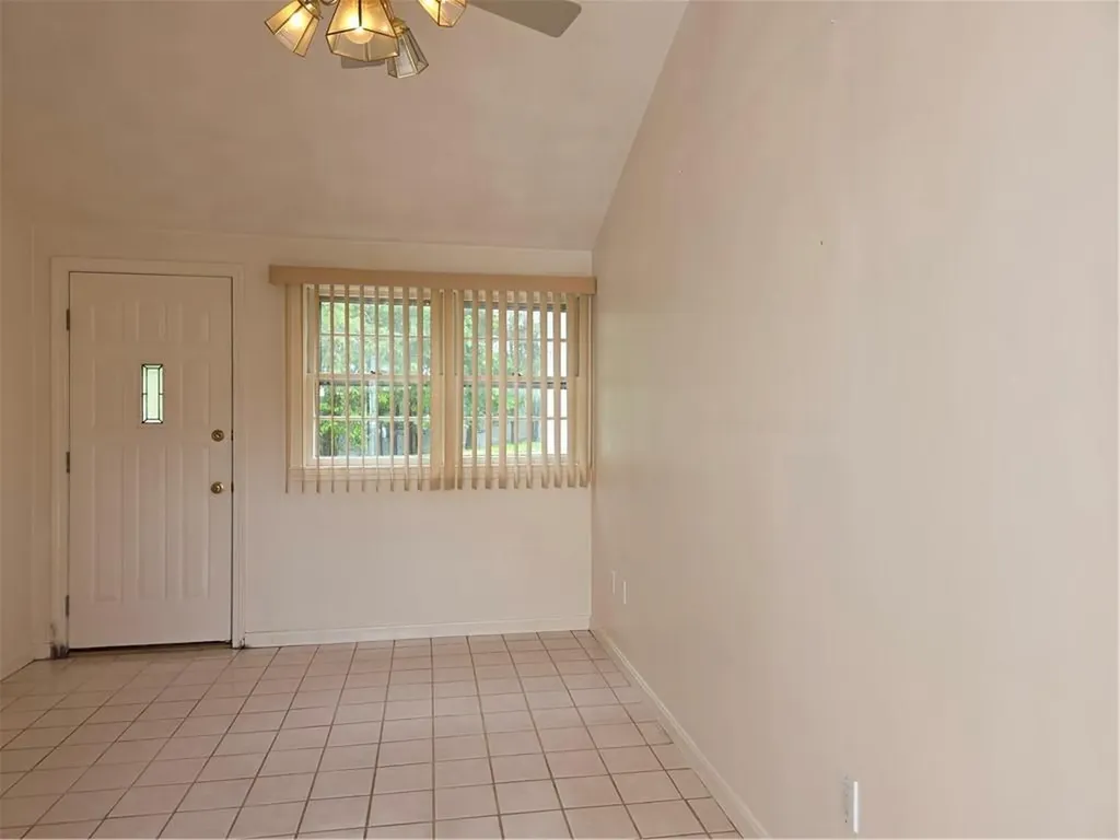 105 Longview Drive Cranston RI 02920