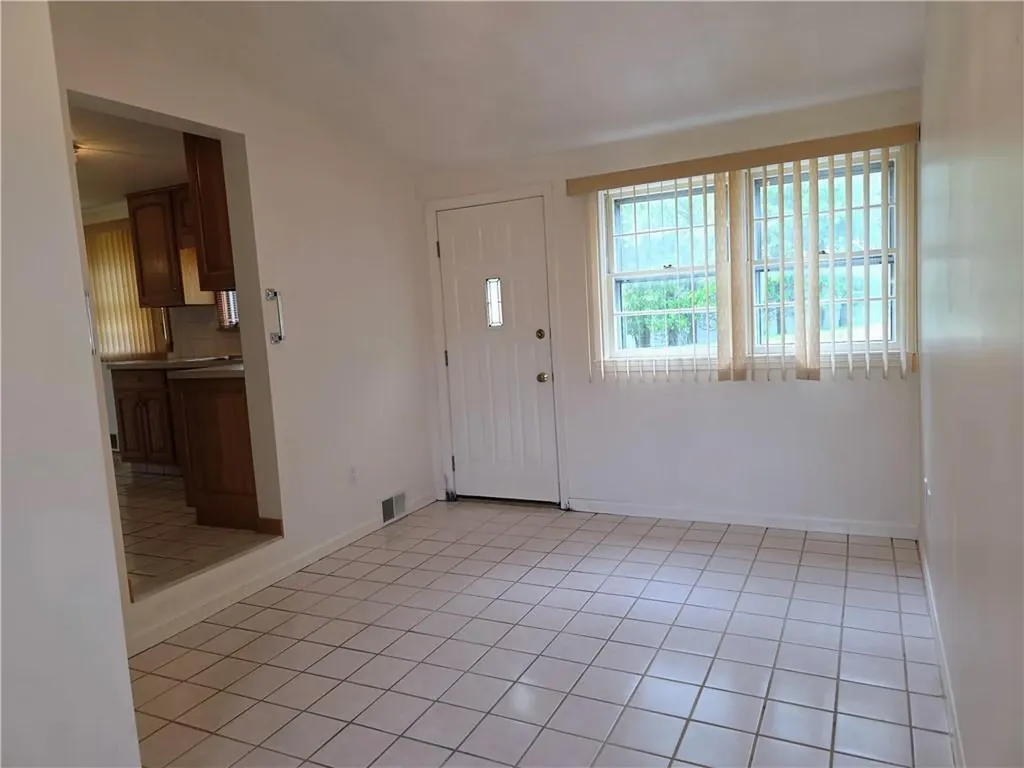 105 Longview Drive Cranston RI 02920